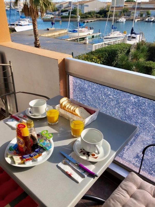Cap Capistol Studio Le Cap D'Agde Vue Port Εξωτερικό φωτογραφία